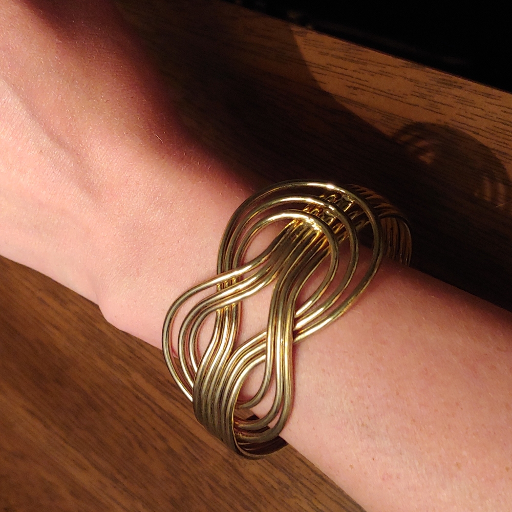 Gold bracelet